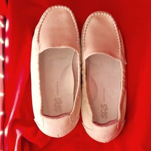 SAS Pink Leather Slip-on Loafer/Moccasin QVC) 6.5 Wide